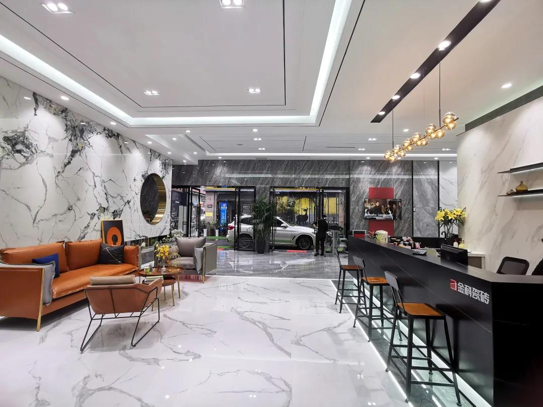 门店鉴赏丨南京91看片黄免费下载瓷砖，诠释高质感的居家样貌